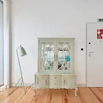 Sunny Apartment With Balcony!